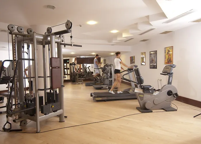 Trendy Palm Adults Only Sidé