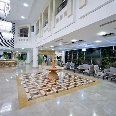 מלון Trendy Palm Adults Only 5*